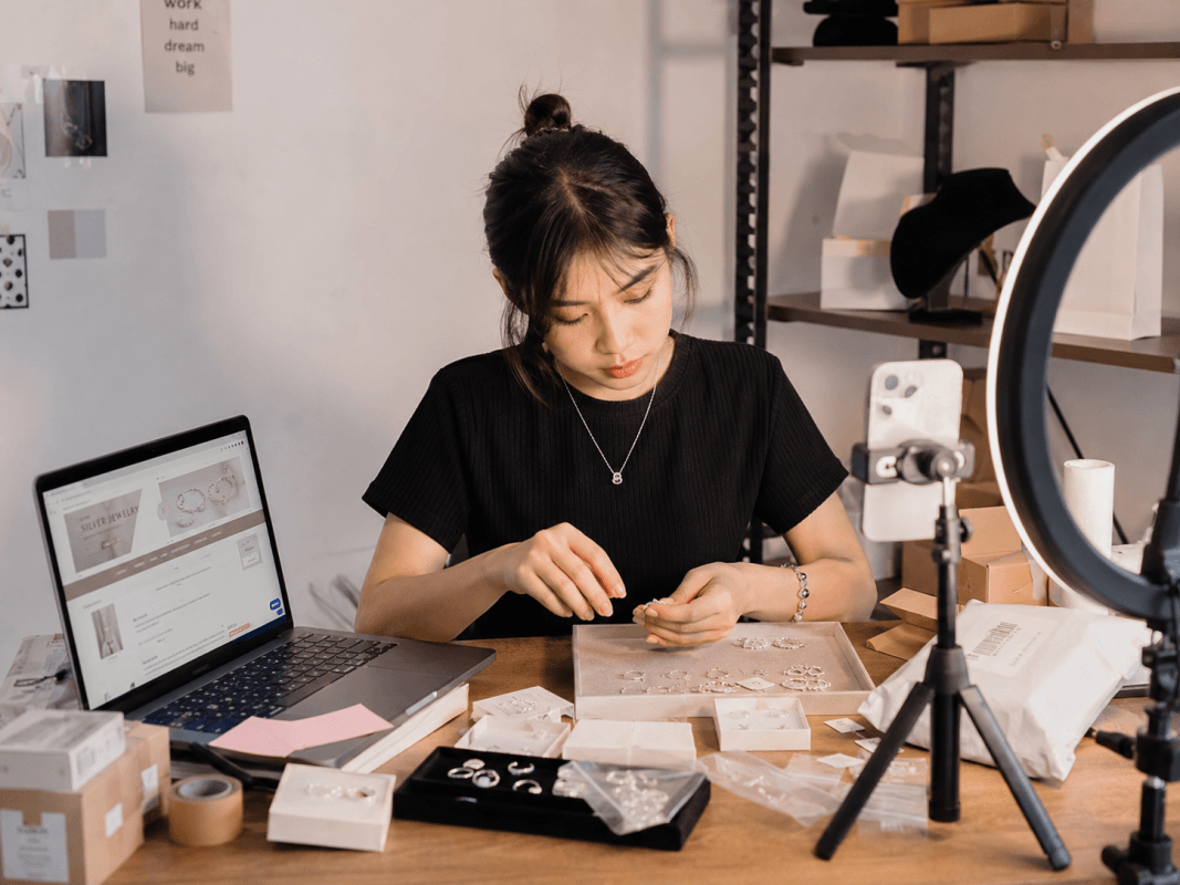 mở tiệm trang sức bạc online