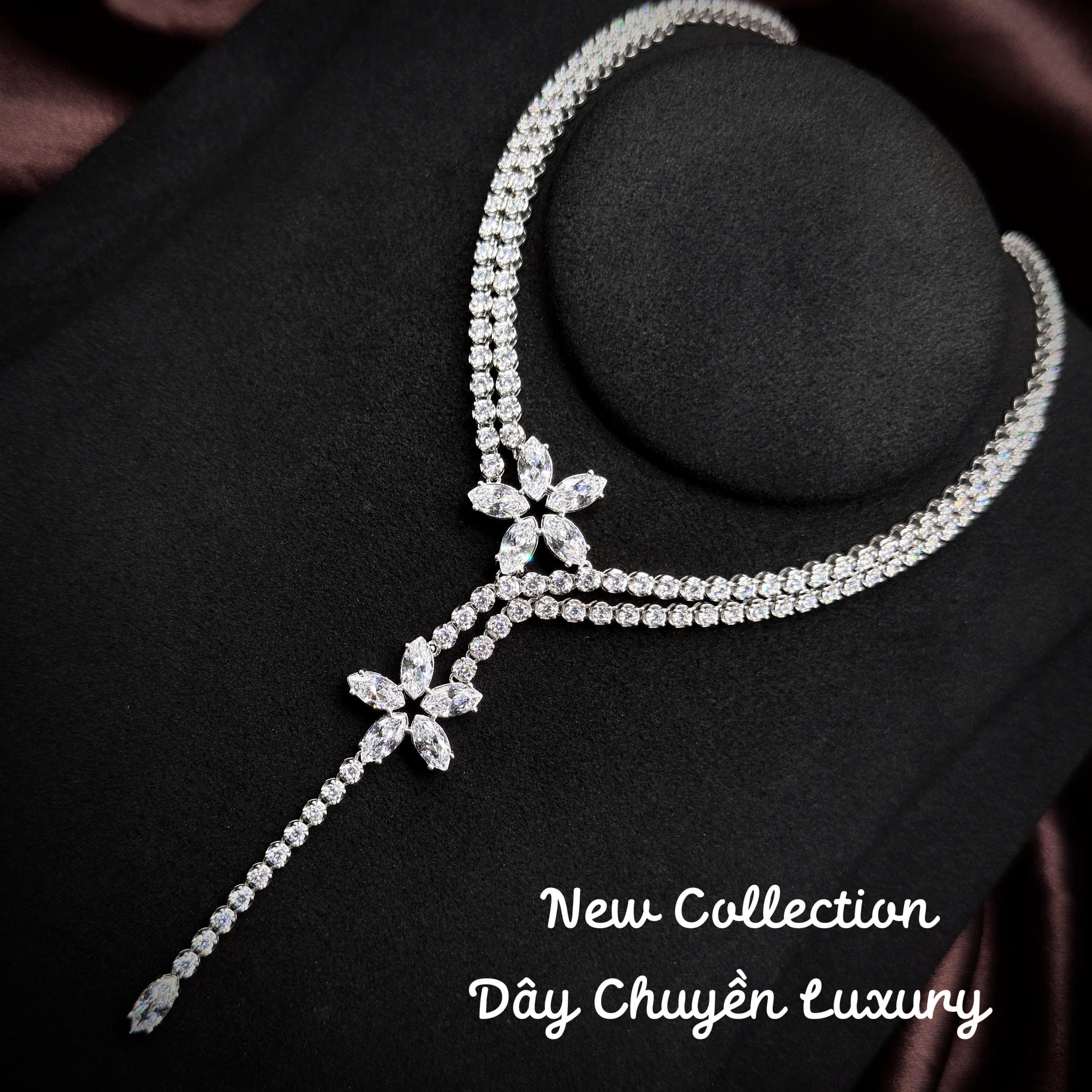 Dây chuyền bạc hoa đá thả dài