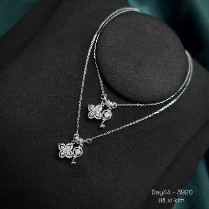 Dây chuyền bạc nữ charm hoa và chìa khóa đính đá