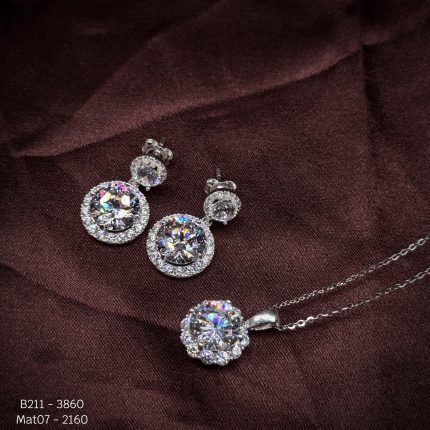 bộ trang sức bạc Halo 9 ly gồm bông tai và mặt dây đính đá sang trọng