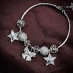 vòng tay bạc phối charm Ba Lá với charm cỏ ba lá charm tim và hạt bi sáng
