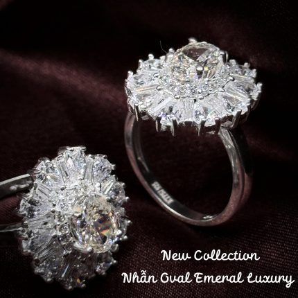 nhẫn bạc nữ Oval Emerald Luxury đính xoàn sang trọng