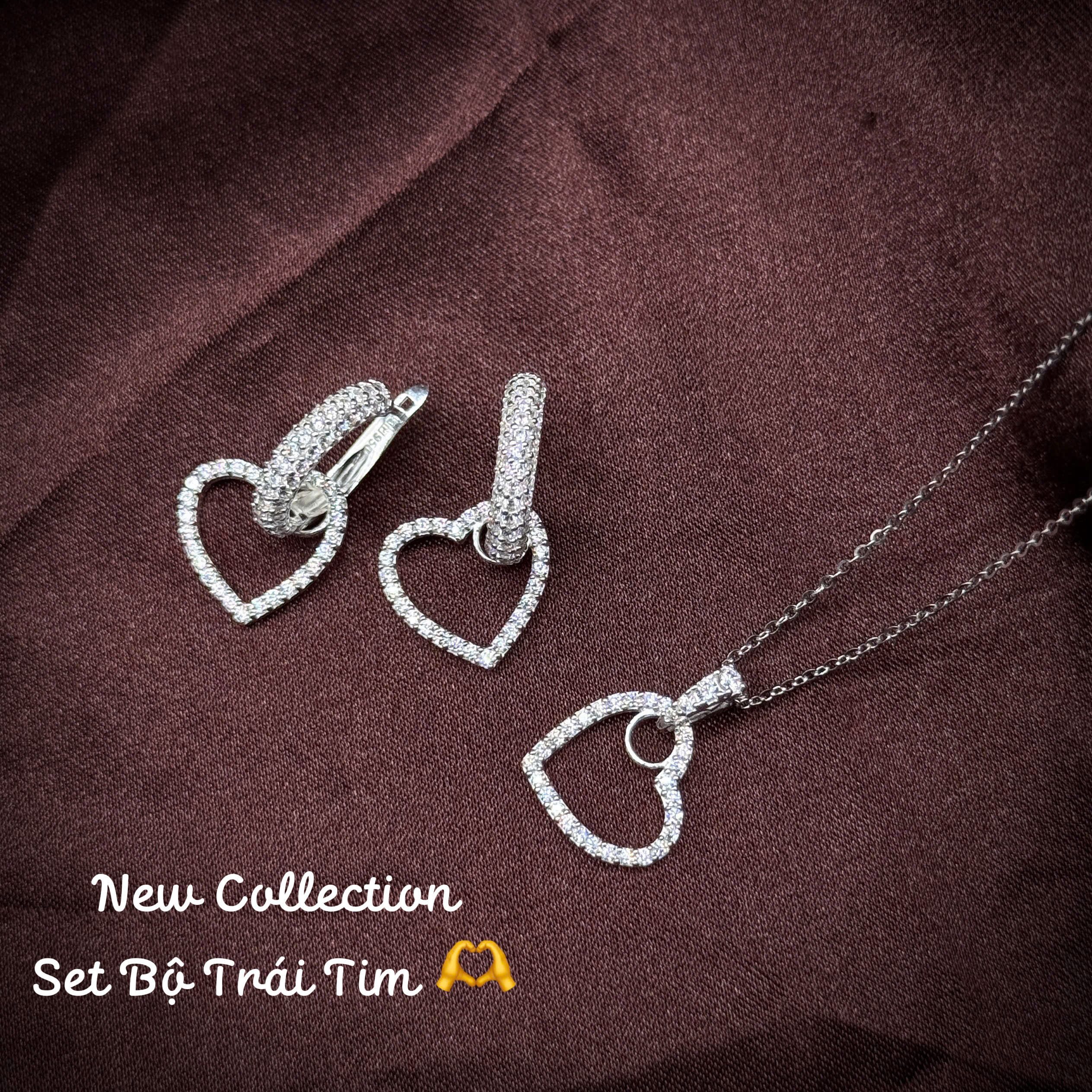 bộ trang sức bạc trái tim gồm bông tai và mặt dây chuyền