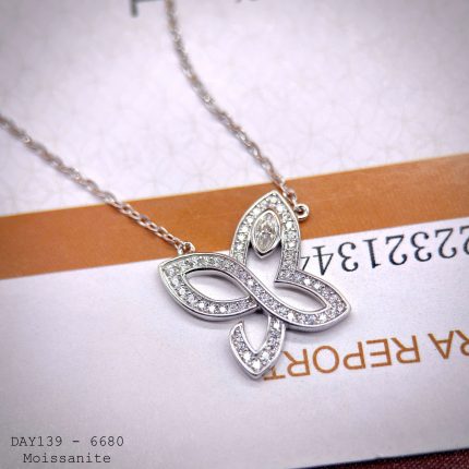 dây chuyền bạc bướm cách điệu Moissanite