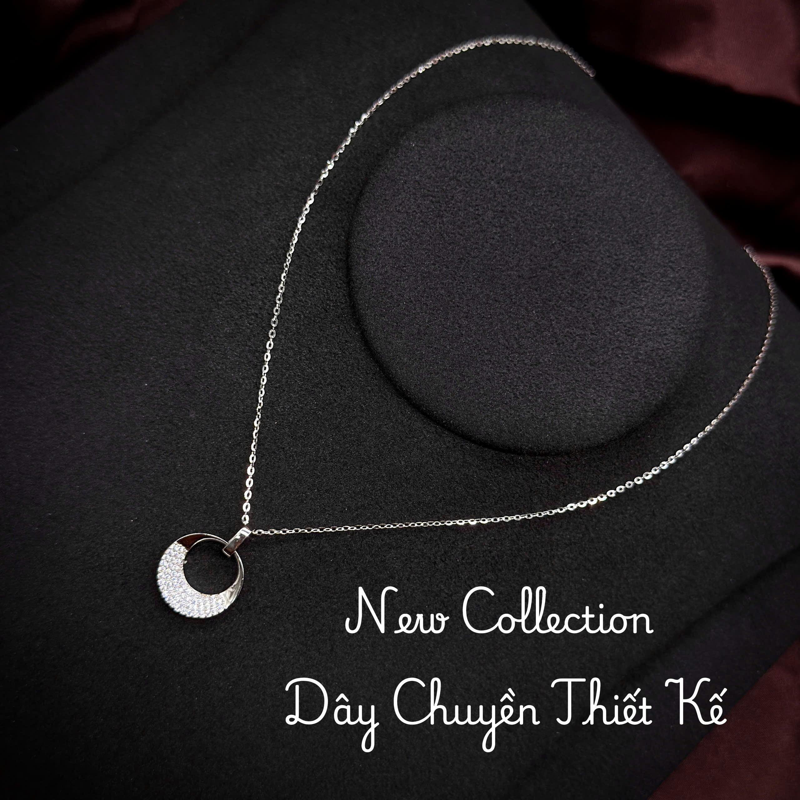 dây chuyền bạc mặt tròn rỗng Moissanite