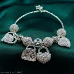 vòng tay nữ charm ổ khóa trái tim