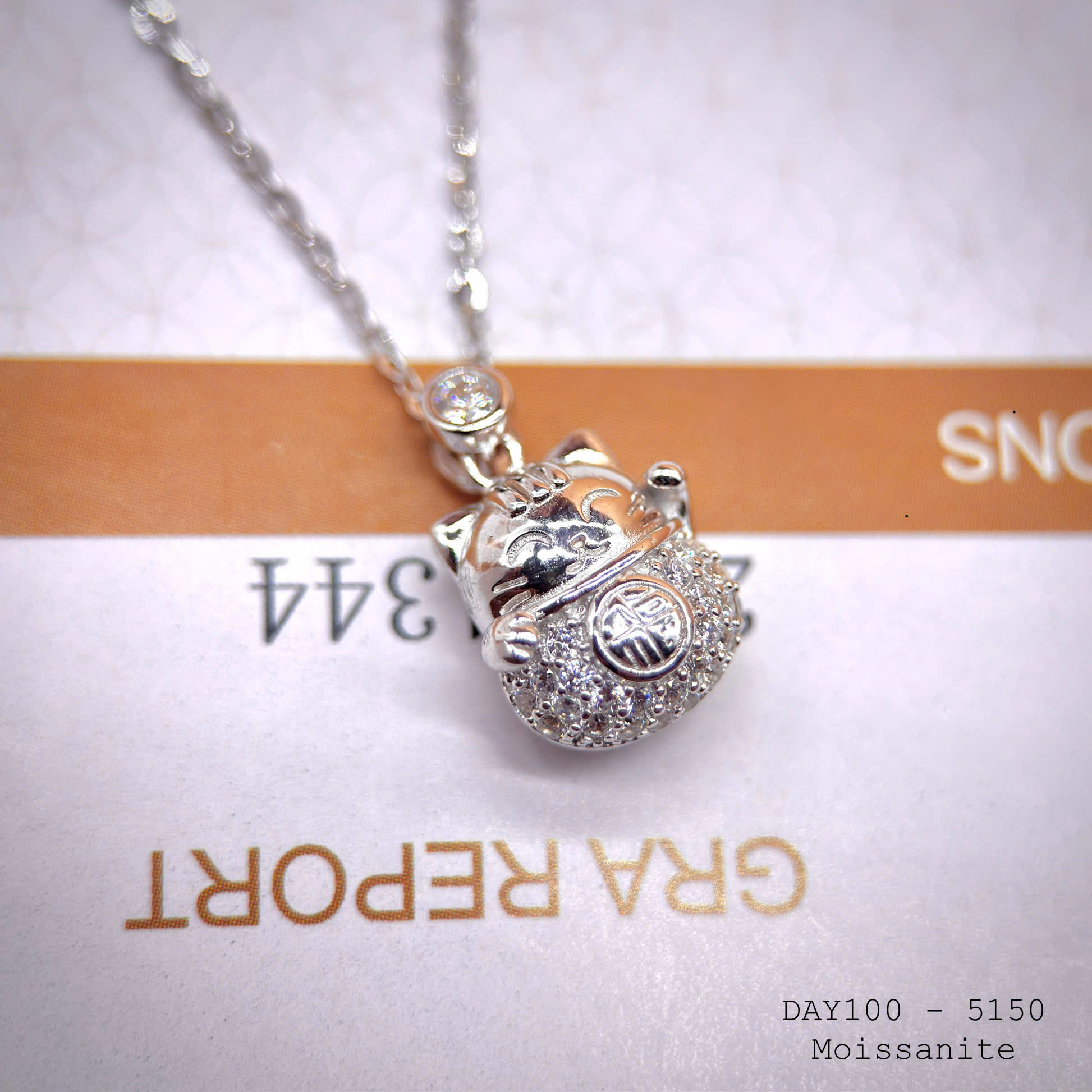 dây chuyền mèo chiêu tài Moissanite