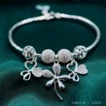 vòng tay nữ phối charm đính đá