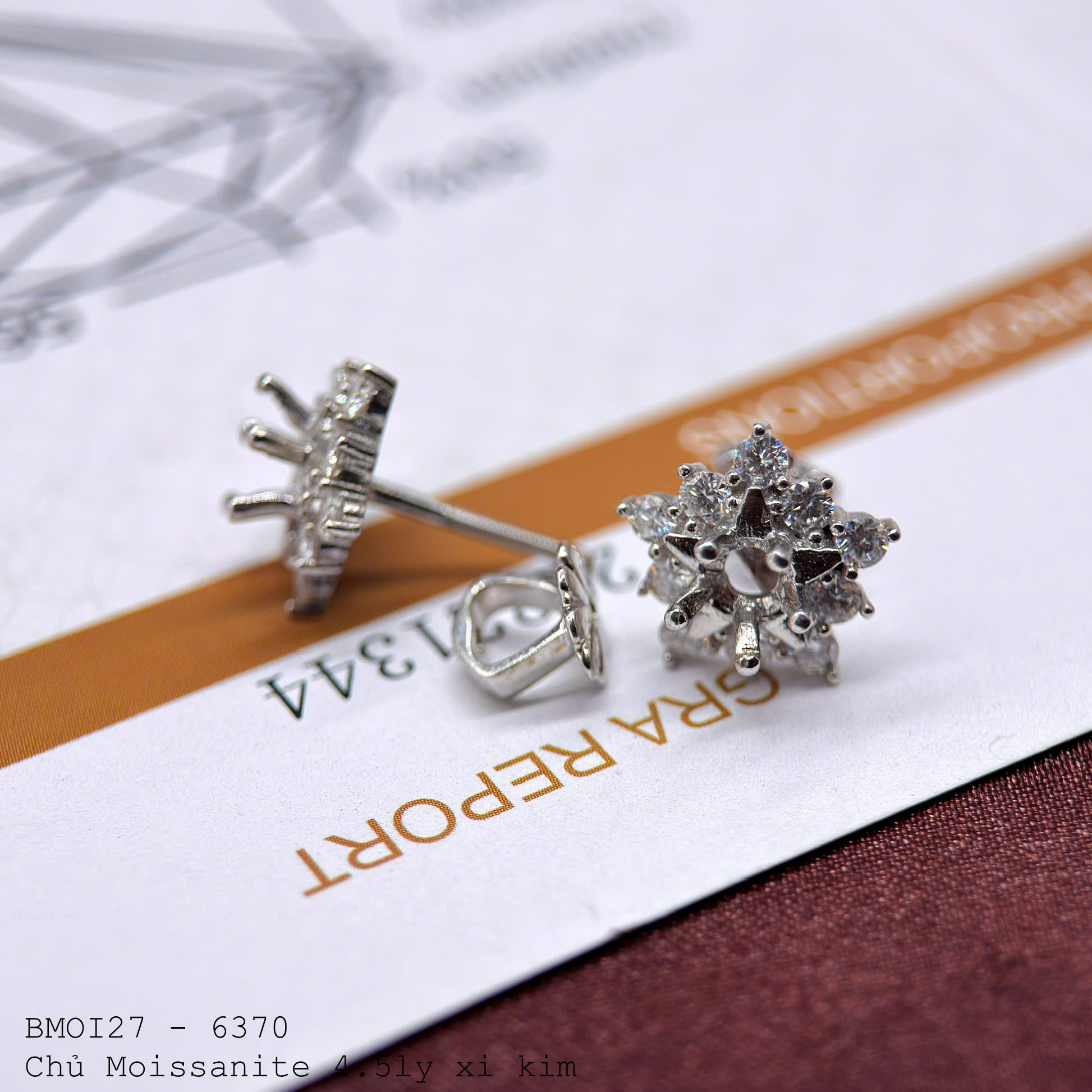 vỏ bông tai Moissanite 4.5ly xi kim