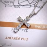 dây chuyền bạc thánh giá Moissanite