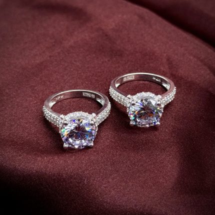 nhẫn bạc nữ đá chủ tròn viền halo